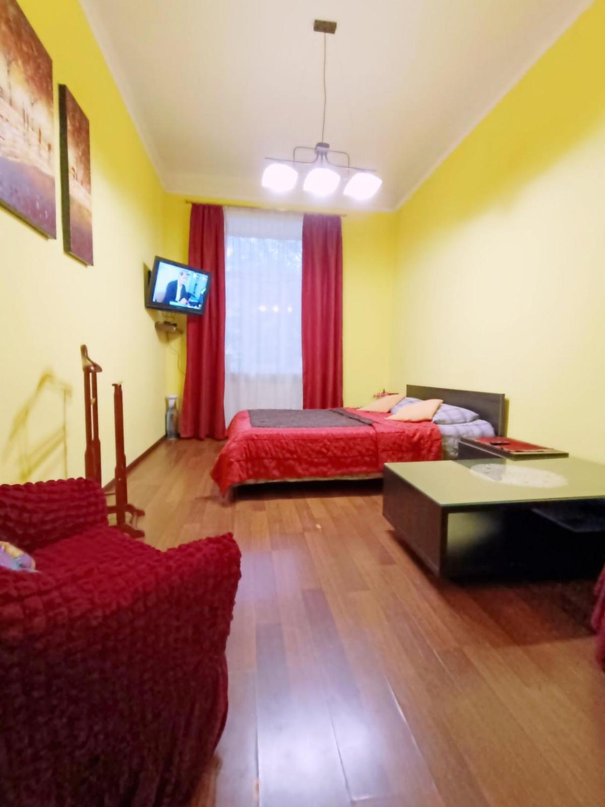 Apartment Anna Lviv Exterior photo